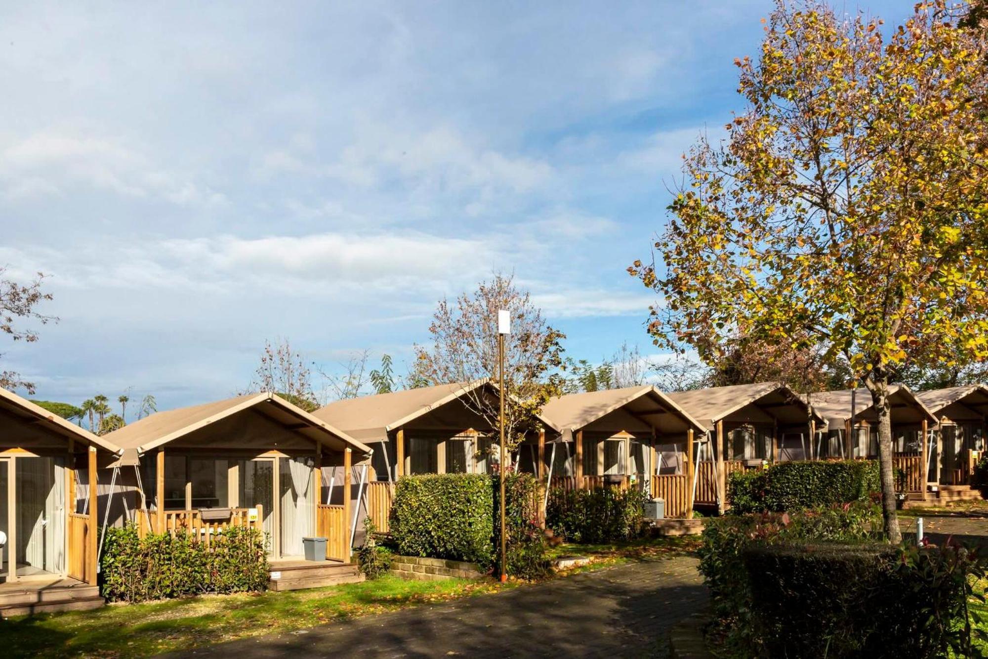 Hu Roma Camping In Town Exterior foto